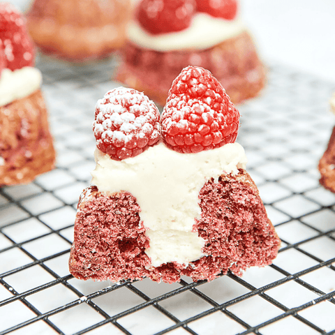 Mini Red Velvet Bundt Cakes